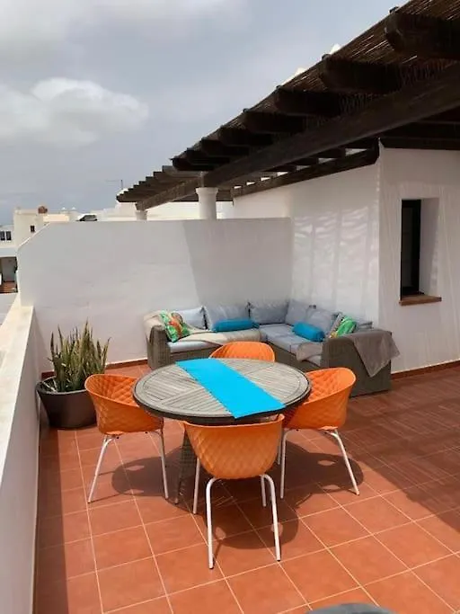 Villa Poppy, Royal Park Village, Corralejo 0*,